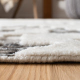 Safavieh Manhattan 5'-0" x 8'-0" Rug in Ivory
