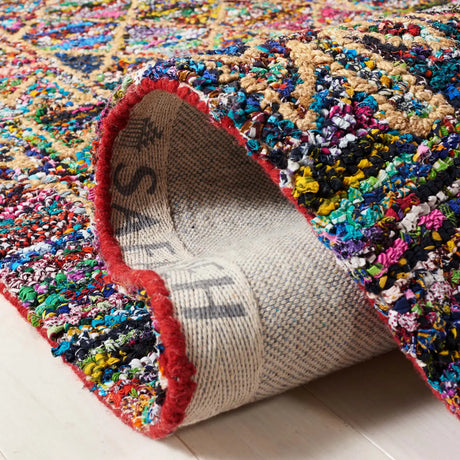 Safavieh Nantucket 4'-0" x 6'-0" Rug in Multi