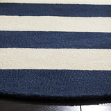 Safavieh Safavieh Kids 5'-0" x 5'-0" Rug in Navy / Ivory
