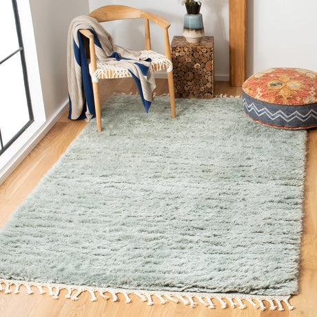 Safavieh Casablanca 5'-0" x 8'-0" Rug in Blue