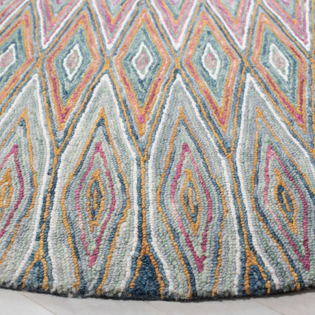 Safavieh Aspen 7'-0" x 7'-0" Rug in Blue / Pink