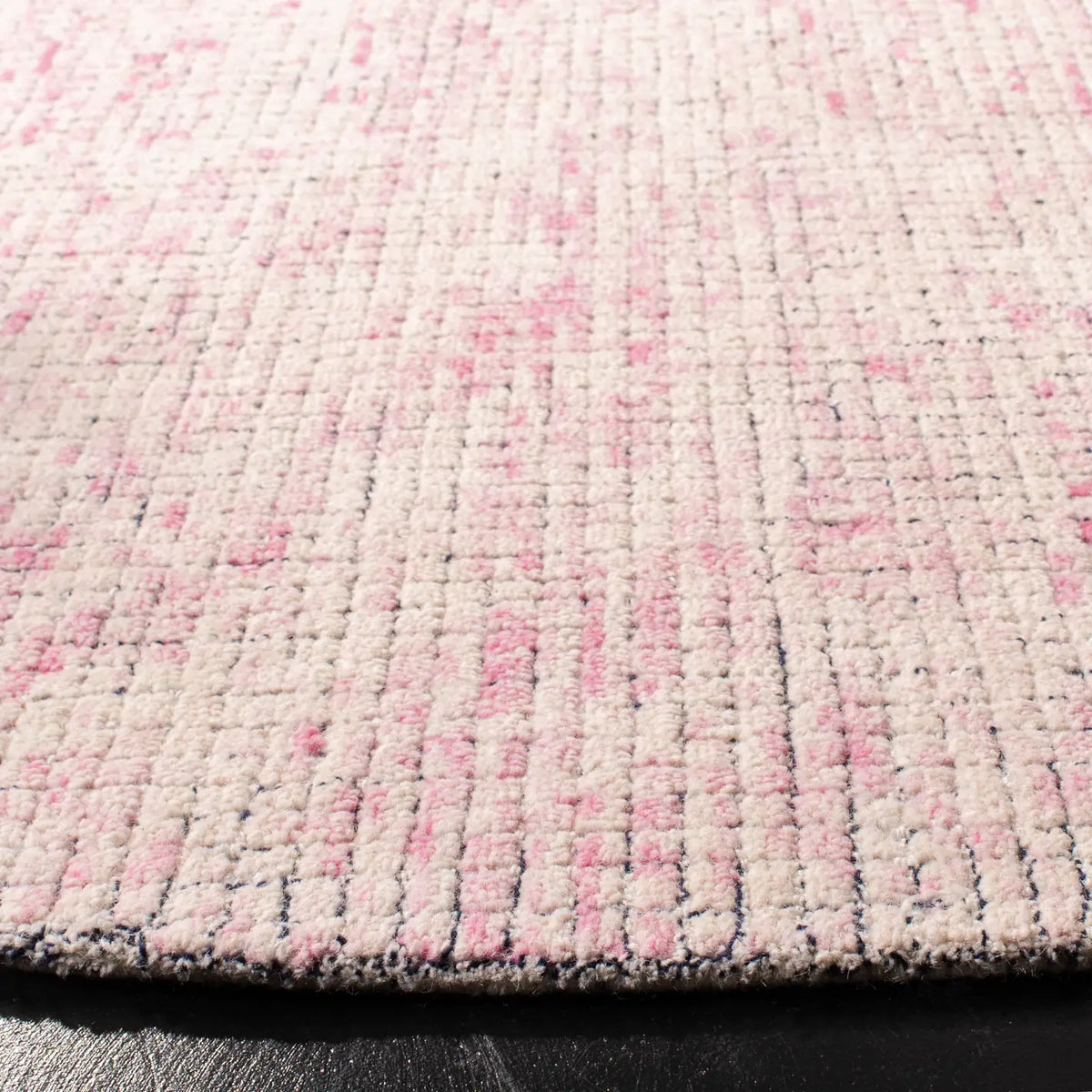 Safavieh Abstract 6'-0" x 6'-0" Rug in Ivory / Pink