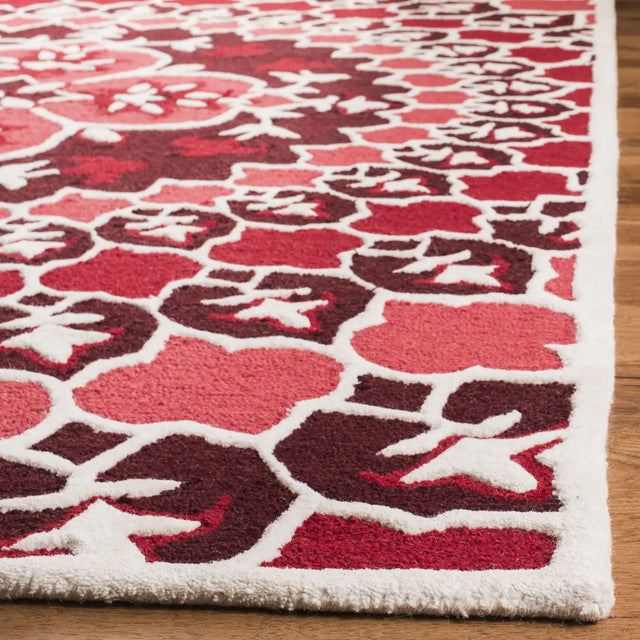 Safavieh Bellagio 5'-0" x 8'-0" Rug in Red / Ivory