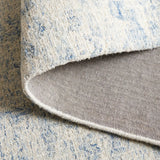 Safavieh Ebony 4'-0" x 6'-0" Rug in Ivory / Blue