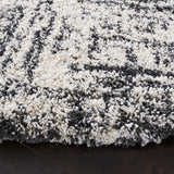 Safavieh Hudson Shag 7'-0" x 7'-0" Rug in Ivory / Dark Grey