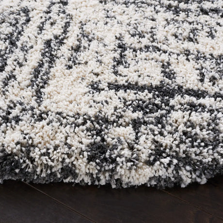 Safavieh Hudson Shag 7'-0" x 7'-0" Rug in Ivory / Dark Grey