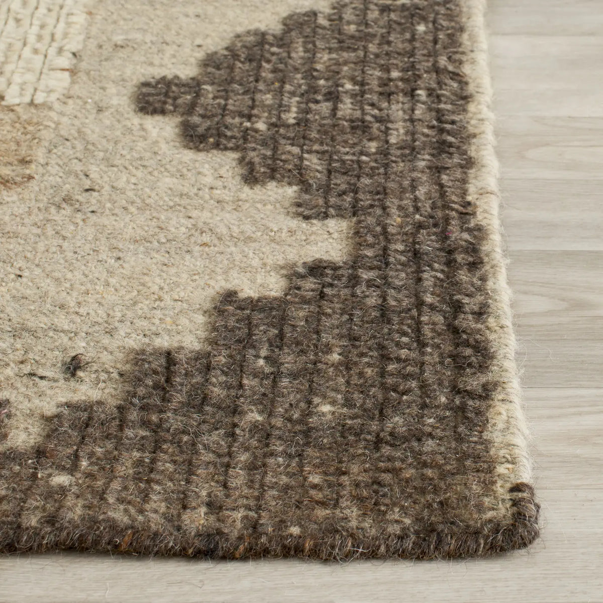Safavieh Kenya 8'-0" x 10'-0" Rug in Brown / Charcoal