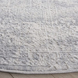Safavieh Hanna 6'-7" x 6'-7" Rug in Ivory / Light Grey