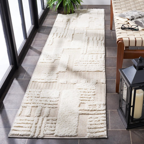 Safavieh Trends 2'-2" x 11'-0" Rug in Beige / Ivory