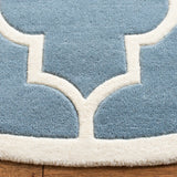 Safavieh Chatham 5'-0" x 5'-0" Rug in Blue / Ivory