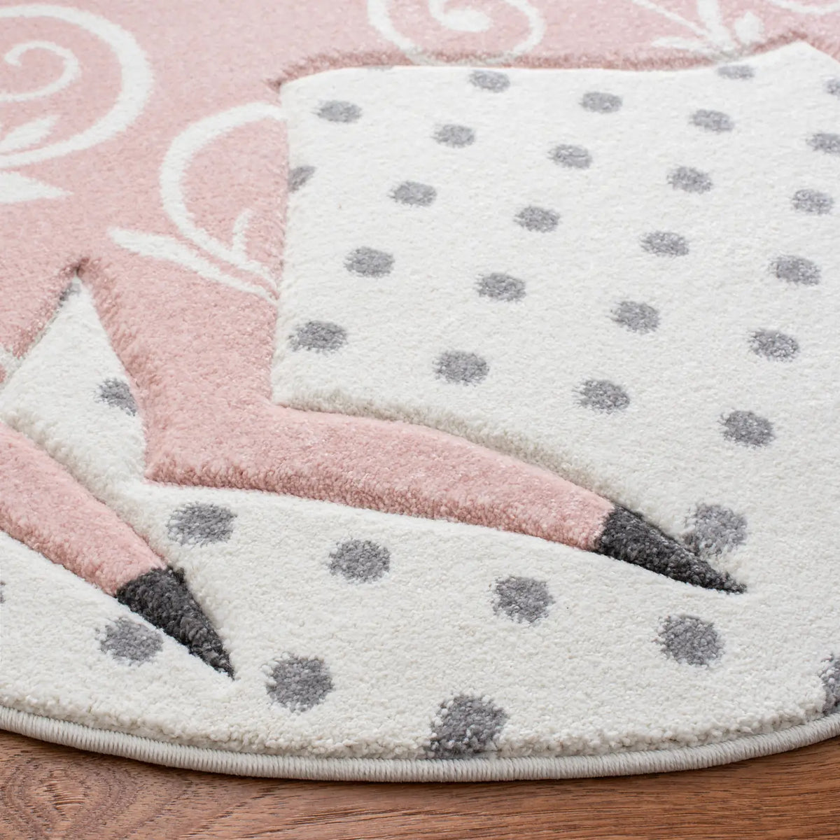 Safavieh Carousel Kids 100 5'-3" x 5'-3" Rug in Ivory Grey / Pink