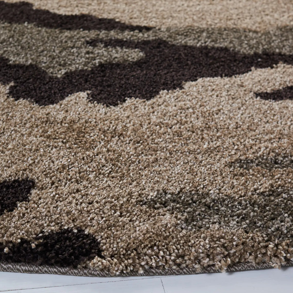 Safavieh Florida Shag 5'-0" x 5'-0" Rug in Beige / Multi