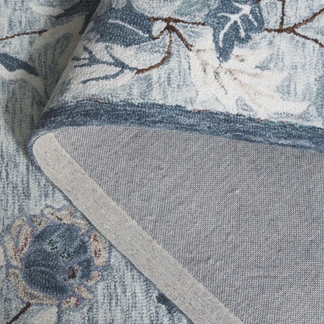 Safavieh Blossom 4'-0" x 6'-0" Rug in Grey / Ivory