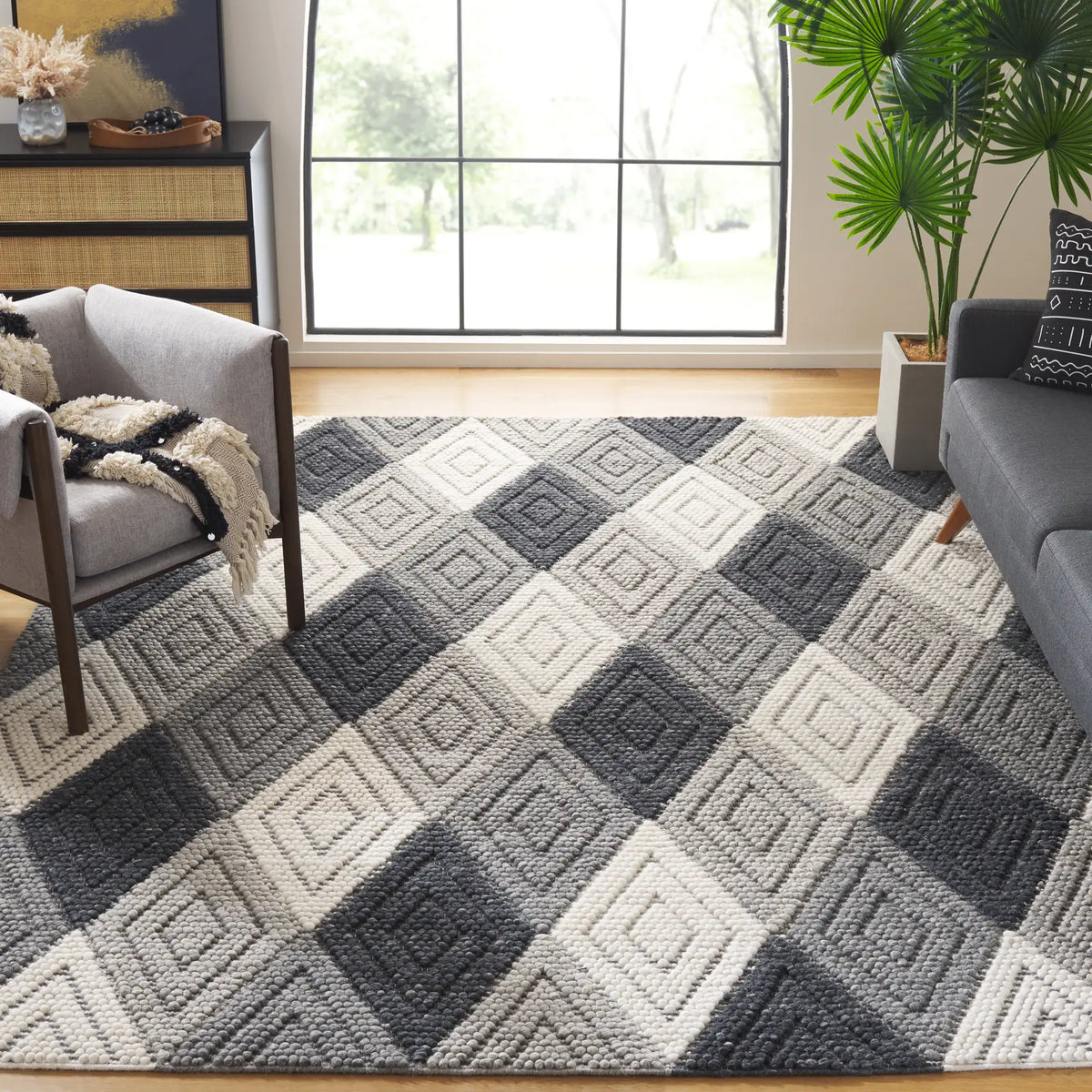 Safavieh Natura 8'-0" x 10'-0" Rug in Anthracite