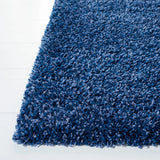 Safavieh Santa Monica Shag 5'-3" x 7'-6" Rug in Navy