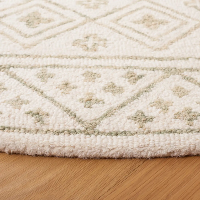 Safavieh Metro 6'-0" x 6'-0" Rug in Ivory / Light Green