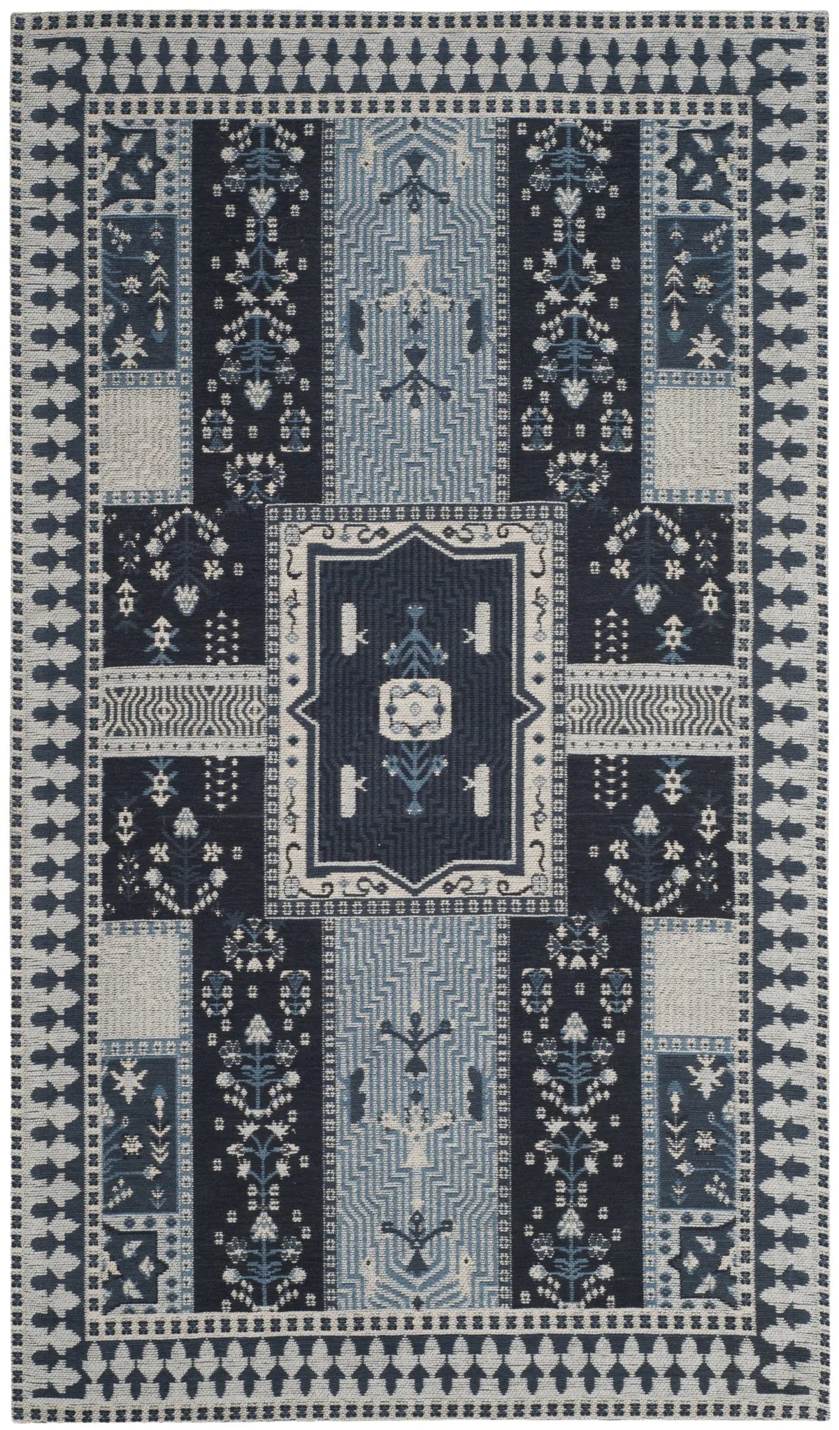 Safavieh Classic Vintage 3'-0" x 5'-0" Rug in Navy / Light Blue