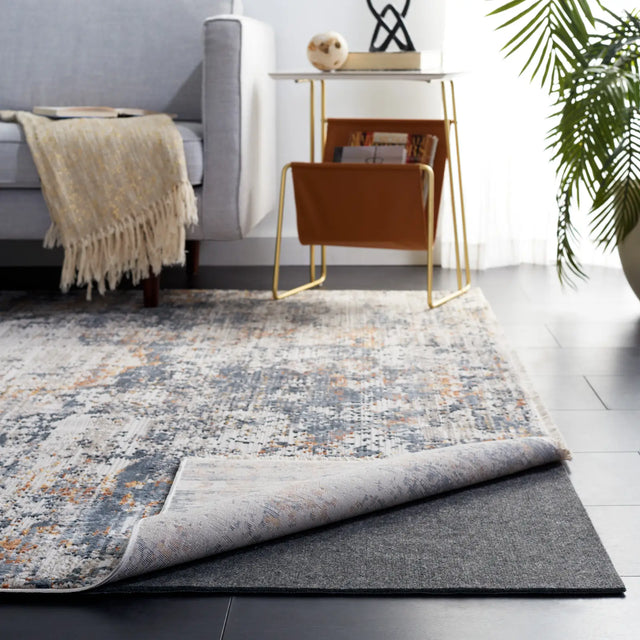 Safavieh Padding 4'-0" x 6'-0" Rug in Grey