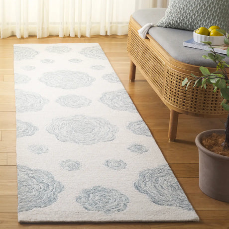 Safavieh Jardin 2'-3" x 8'-0" Rug in Ivory / Grey