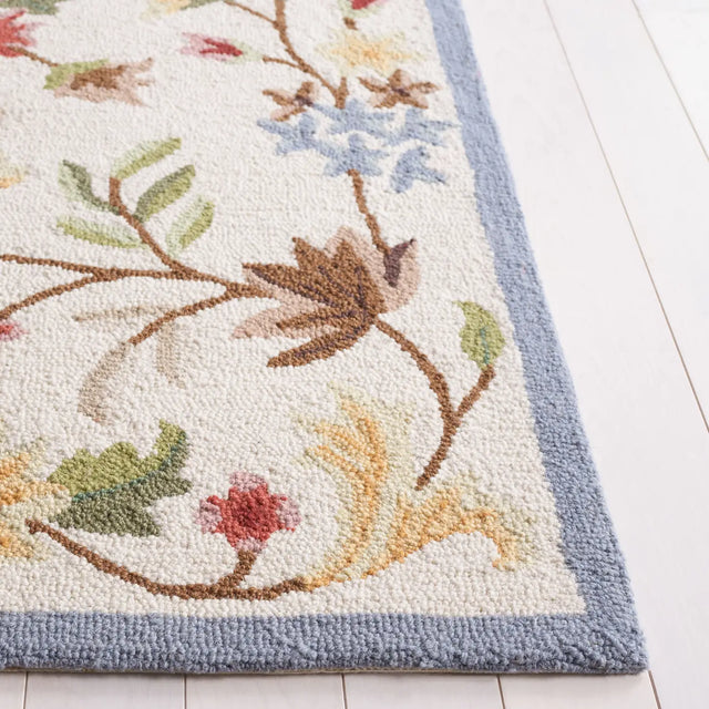 Safavieh Chelsea 3'-9" x 5'-9" Rug in Ivory / Green