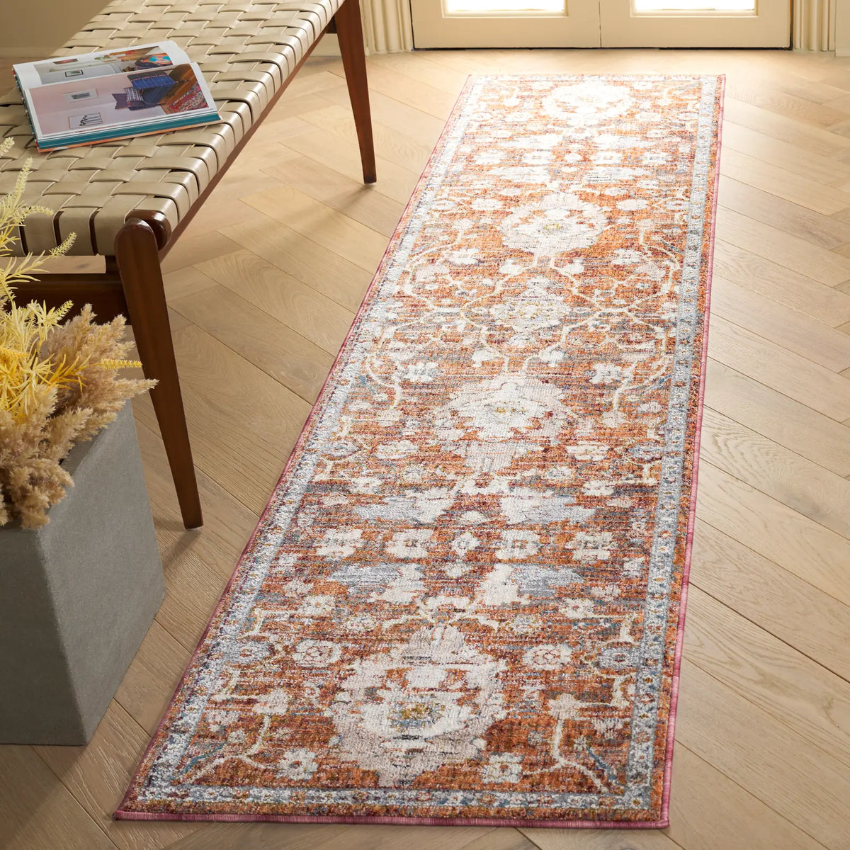 Safavieh Heirloom 700 2'-0" x 8'-0" Rug in Rust / Blue