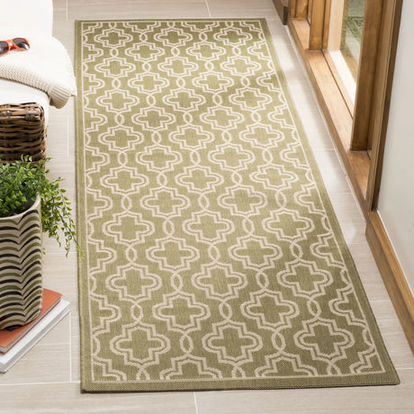 Safavieh Martha Stewart 2'-7" x 8'-2" Rug in Green / Beige