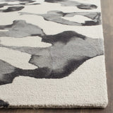 Safavieh Dip Dye 8'-0" x 10'-0" Rug in Beige / Charcoal