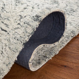 Safavieh Roslyn 4'-0" x 6'-0" Rug in Grey / Ivory