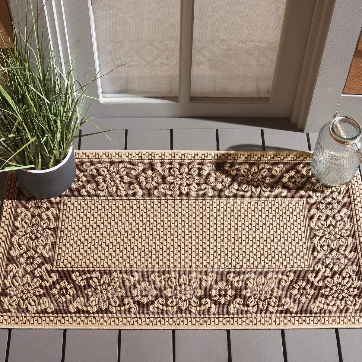 Safavieh Courtyard 2'-0" x 3'-7" Rug in Cream / Light Chocolate
