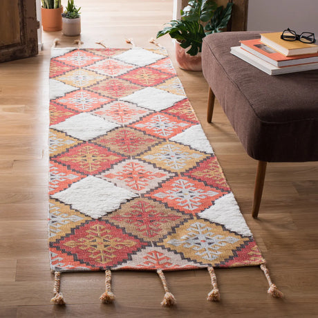 Safavieh Saffron 2'-3" x 8'-0" Rug in Rust / Ivory