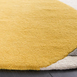 Safavieh Rodeo Drive 6'-0" x 6'-0" Rug in Grey / Gold