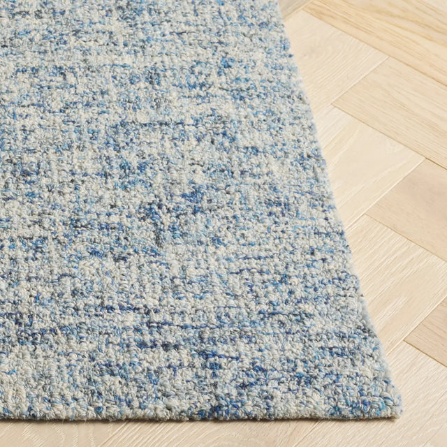 Safavieh Abstract 4'-0" x 6'-0" Rug in Blue / Ivory