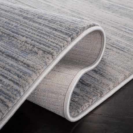 Safavieh Carnegie 4'-0" x 6'-0" Rug in Ivory / Grey