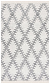 Safavieh Natura 4'-0" x 6'-0" Rug in Ivory / Black