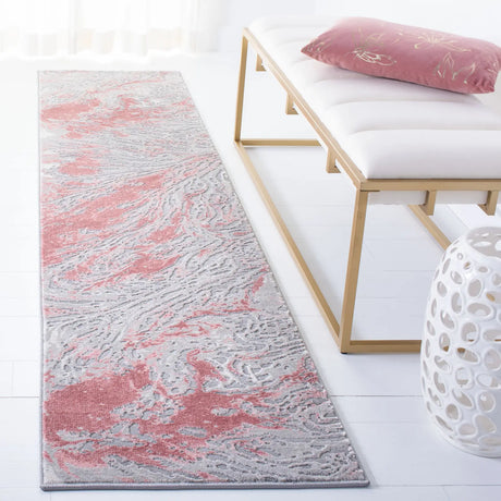Safavieh Meadow 500 2'-0" x 8'-0" Rug in Grey / Pink