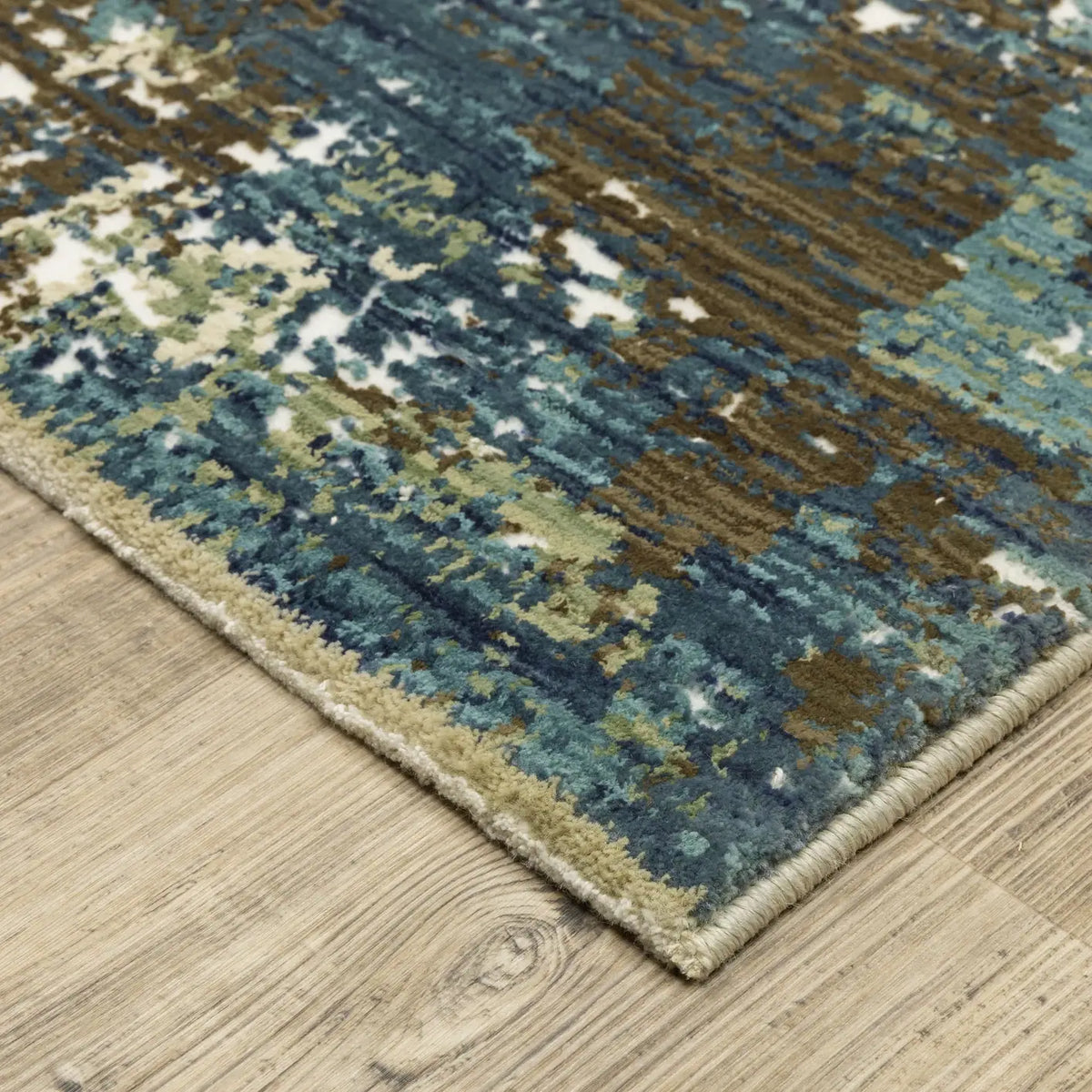 Oriental Weavers Sphinx Reed Re06A Blue/ Green Rug - corner detail