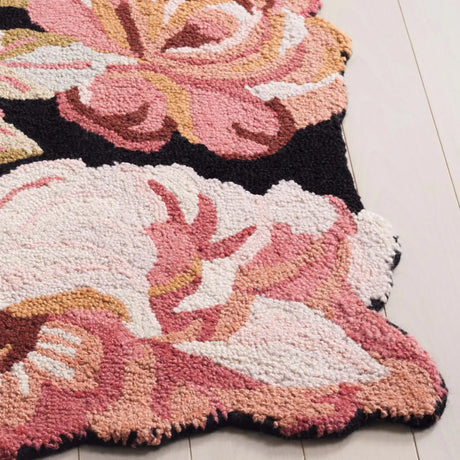 Safavieh Jardin 4'-0" x 6'-0" Rug in Black / Pink
