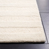 Safavieh Ebony 4'-0" x 6'-0" Rug in Ivory
