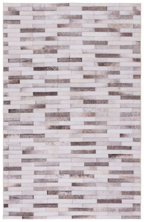 Safavieh Faux Hide 4'-0" x 6'-0" Rug in Beige / Brown