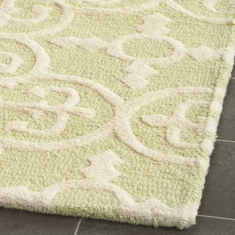 Safavieh Cambridge 2'-6" x 12'-0" Rug in Light Green / Ivory