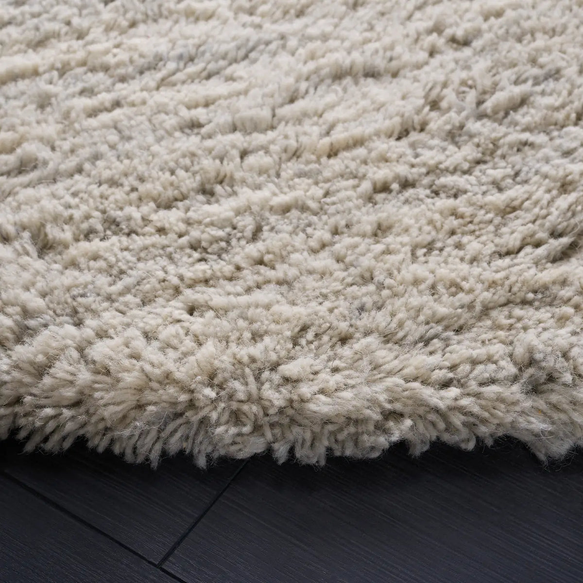 Safavieh Casablanca 6'-0" x 6'-0" Rug in Silver / Ivory