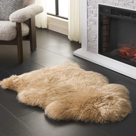 Safavieh Sheep Skin 2'-0" x 3'-0" Rug in Natural Beige
