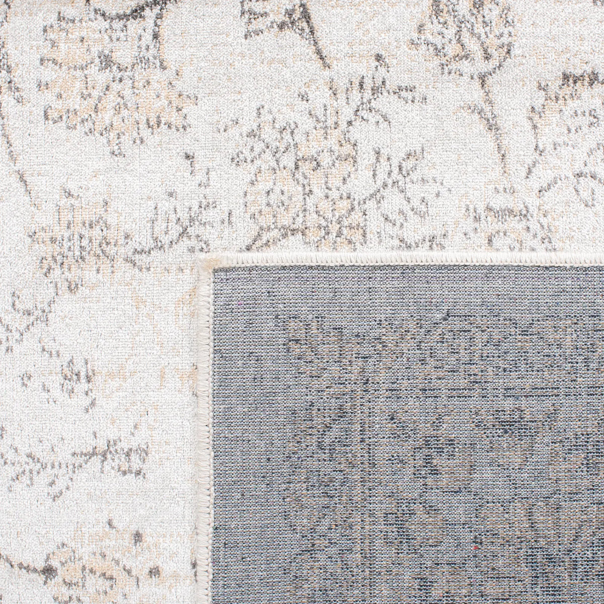 Safavieh Atlas 5'-3" x 7'-7" Rug in Beige / Grey