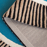 Safavieh Fifth Avenue 5'-0" x 8'-0" Rug in Blue / Black
