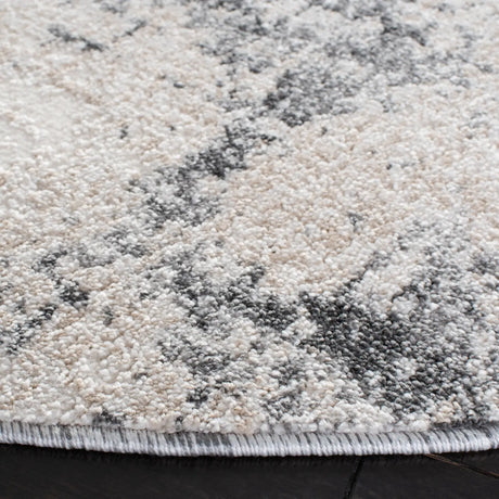 Safavieh Aston 6'-7" x 6'-7" Rug in Ivory / Grey