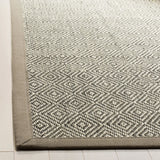 Safavieh Natural Fiber 4'-0" x 6'-0" Rug in Natural / Taupe