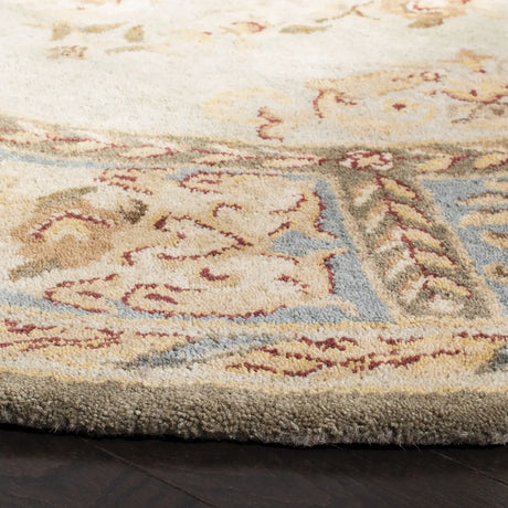 Safavieh Bergama 6'-0" x 6'-0" Rug in Light Blue / Ivory