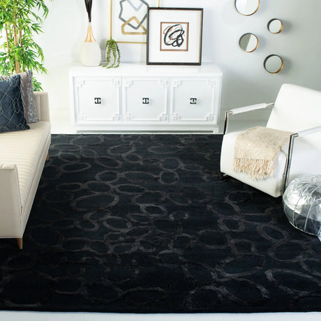 Safavieh Soho 9'-6" x 13'-6" Rug in Black