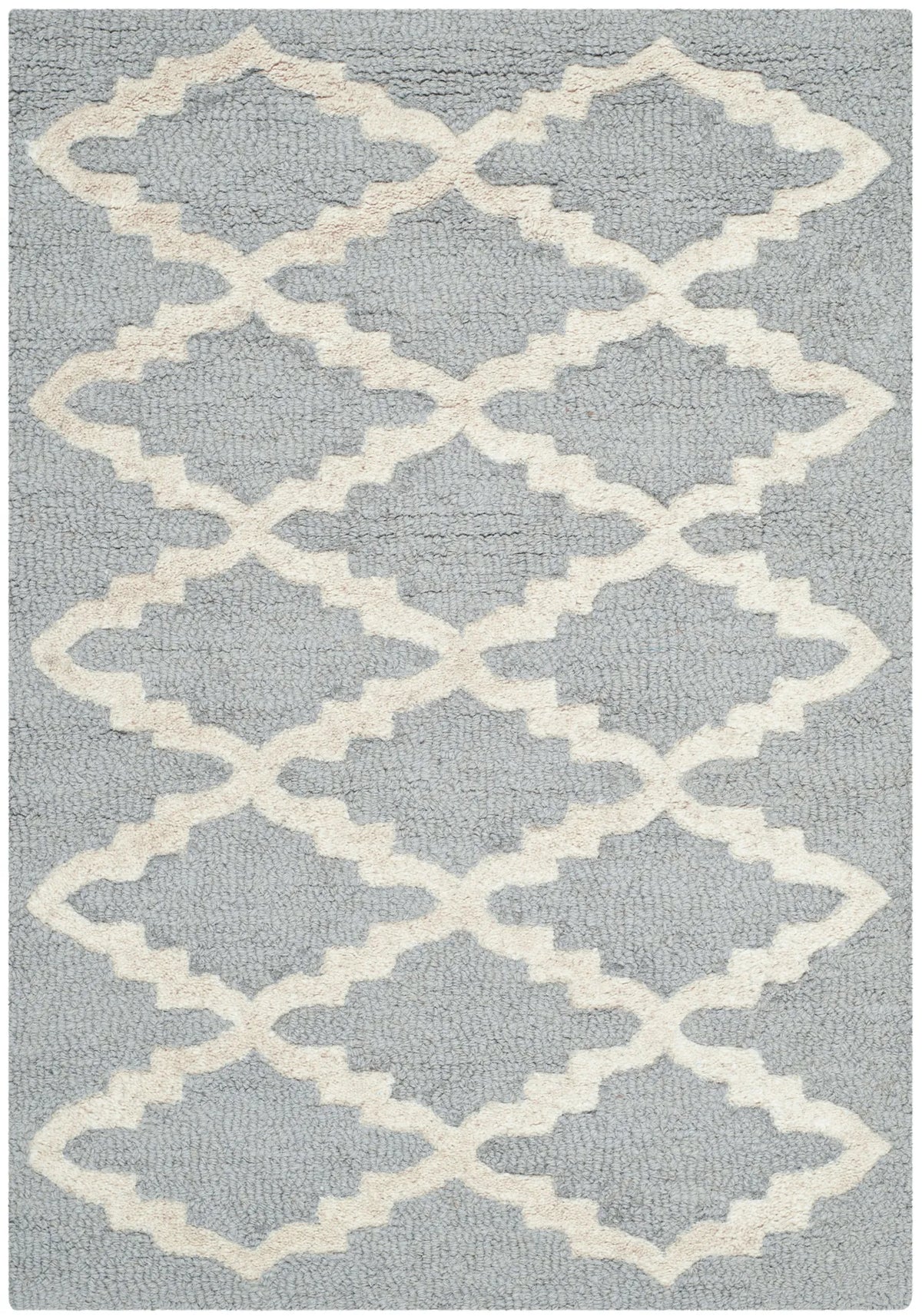 Safavieh Cambridge 2'-0" x 3'-0" Rug in Silver / Ivory
