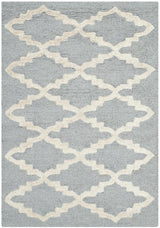 Safavieh Cambridge 2'-0" x 3'-0" Rug in Silver / Ivory